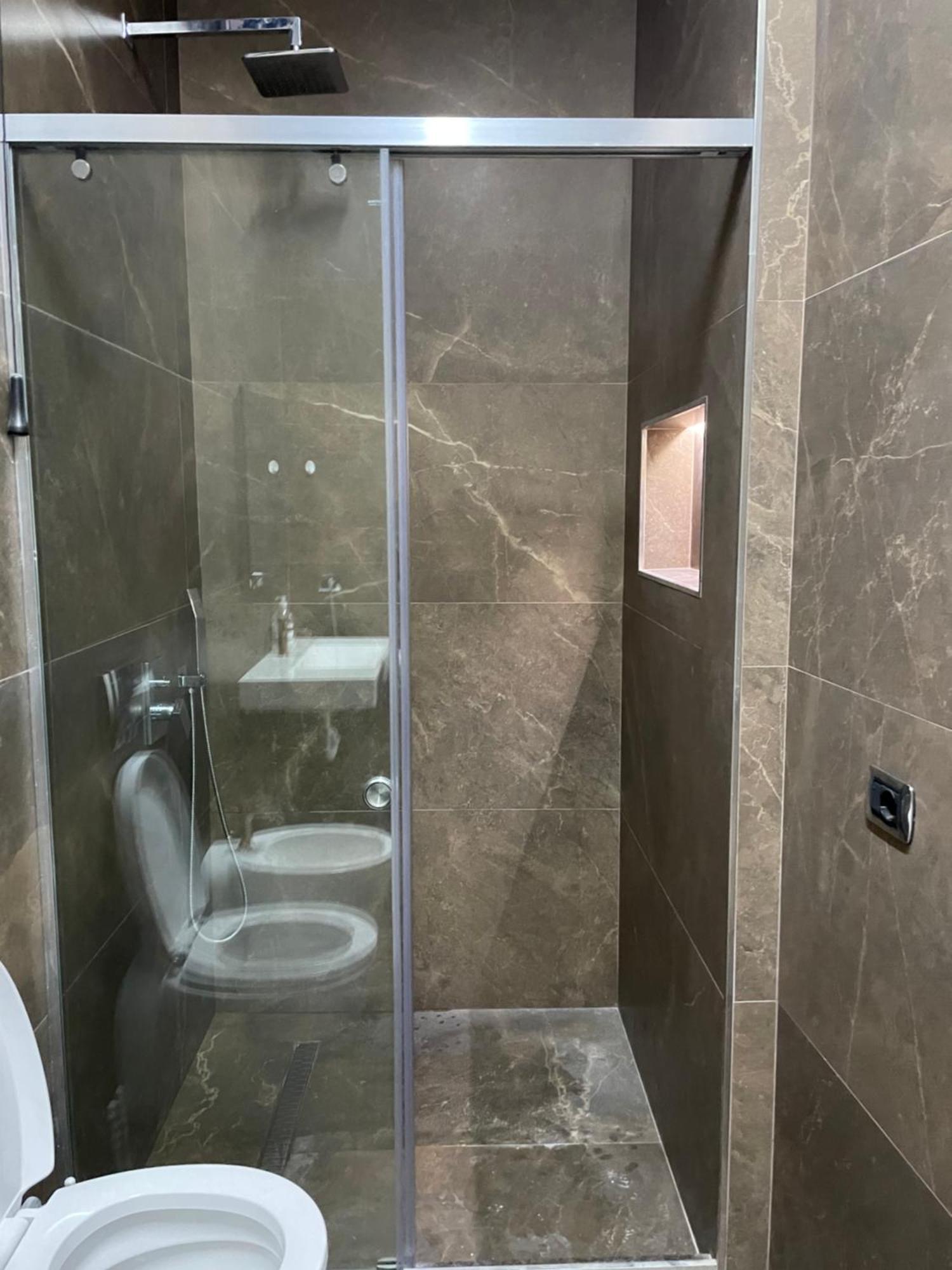 Gold Apartament Влёра Экстерьер фото